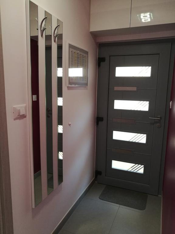 Apartments Benika Бол Экстерьер фото