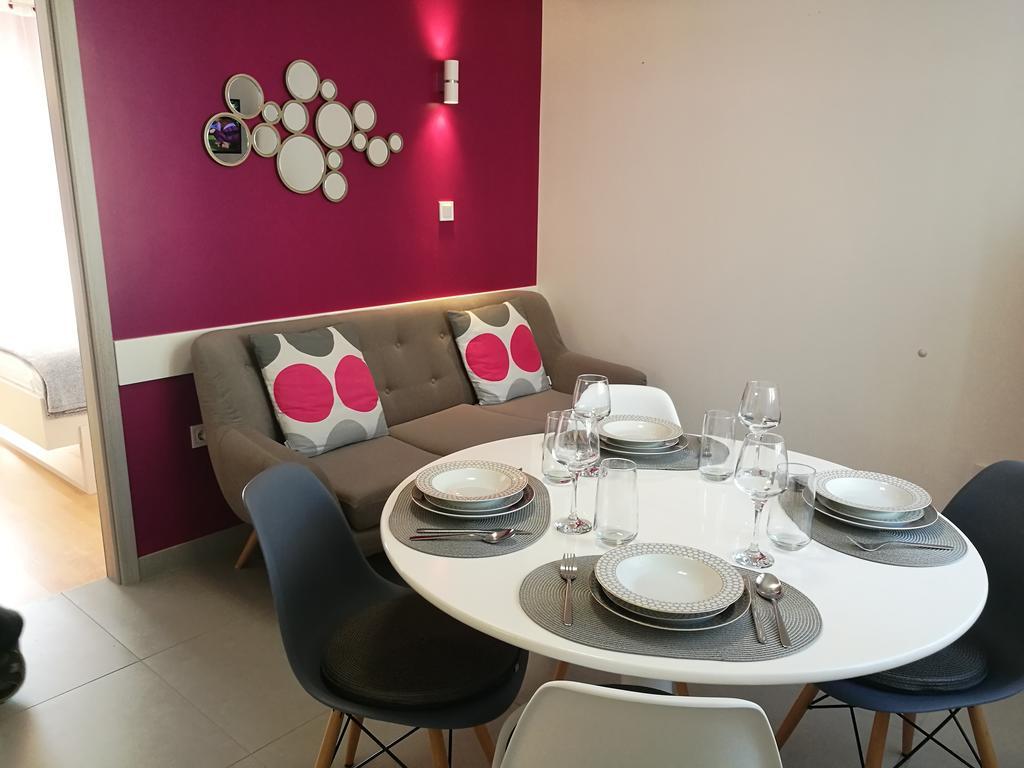 Apartments Benika Бол Экстерьер фото